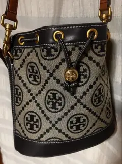 Tory Burch バケットバッグ