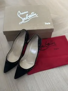 ChristianLouboutin スタッズ　ハイヒール　ポインテッドトゥ