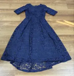 【美品】パーティドレス/結婚式ワンピース （半袖・Mサイズ）のサムネイル