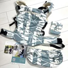 Sun &Beach 抱っこ紐　収納カバー　よだれパット　説明書付き