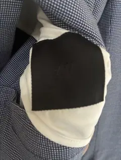 青いテーラードジャケット 2つボタン