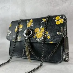 ✨美品✨コーチ　バワリー　ショルダーバッグ ターンロック　花柄　スタッズ