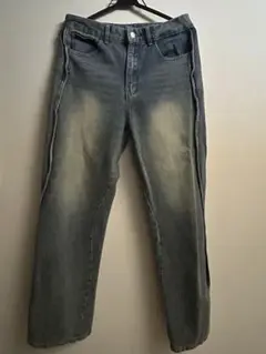 デニムパンツ
