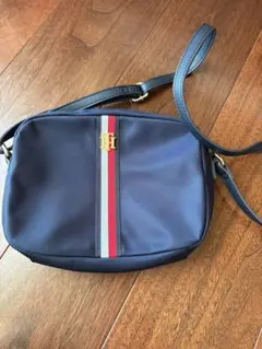新品　トミーヒルフィガー　TOMMY HILFIGER ショルダーバッグ