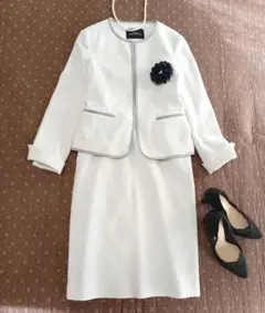 ☆美品☆グリーンレーベルリラクシング　ツイードノーカラースーツ　入学式　40