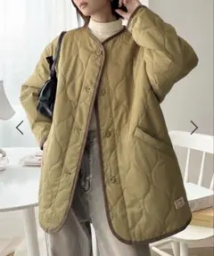 Java ノーカラーオーバーサイズキルティングコート