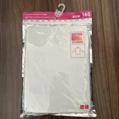 新品未使用　HEATTECH ヒートテックタートルネック長袖Tシャツ　140