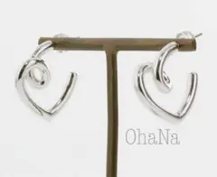 新品未使用 ハートフープピアス　ピアス　フープ　シルバー　韓国　おしゃれ　可愛い