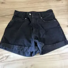 H&M ブラック ショートパンツ US 4