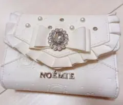 NOEMIE ホワイト三つ折り財布 ノエミーのサムネイル