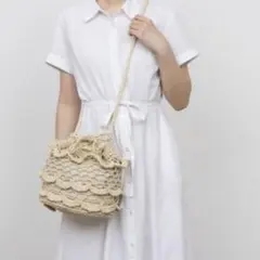 ミアン MIAN かごバッグ　ティアードスカラップショルダーバッグ アイボリーのサムネイル