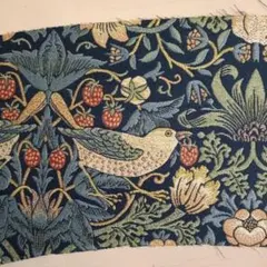 Item thumbnail for item fcc72aa7-815a-4ce8-a63c-eedff0e0249d