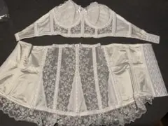 セモアブライダルインナー　D70/70ウエストニッパー　ブラジャー　2点セット