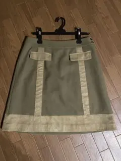 グリーンノート　スカート