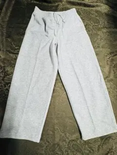 【新品未使用】UNIQLO Cスウェットパンツ L