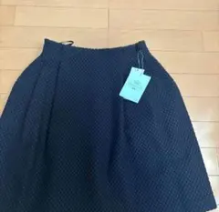 【TOCCA】トッカ 新品タグ 上品 ネイビー 綿 スカート 春夏 紺のサムネイル