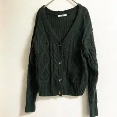 And Search. 【M】ダークグリーン ケーブルニット カーディガン