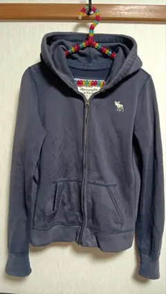 ☆希少☆アバクロパーカー　Lサイズ　ネイビー