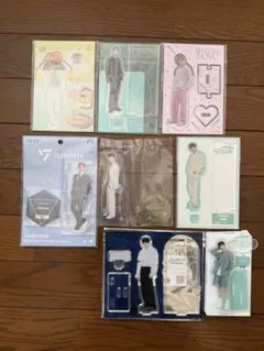 SEVENTEEN DK アクリルスタンド 8点セット