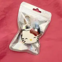 新品！ハローキティ　キーホルダー