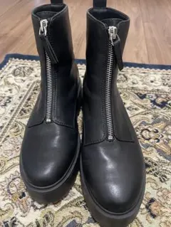 ブラックレザー サイドゴアブーツ 厚底