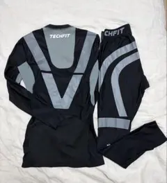 adidas TECHFIT コンプレッションウェア 圧着上下セット