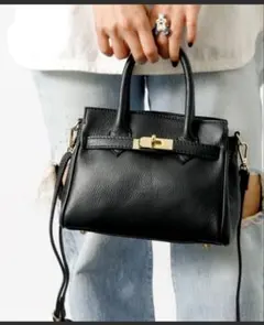 AULENTTI/オウレンティ】2WAY レザーミニバッグ