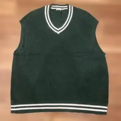 ニットベスト グリーン