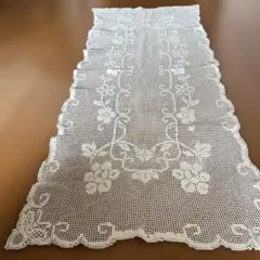 フランス⭐︎ヴィンテージレース⭐︎テーブルランナー　25.