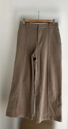 UNIQLO ブラッシュドジャージーワイドパンツ　Mベージュ