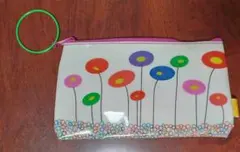 花柄　蝶柄　ペンケース　ポーチ