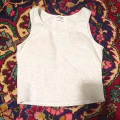 グレー　カップ付きタンクトップ