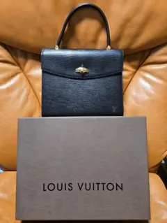 Item thumbnail for item e38d00ee-4535-4764-9d69-e2daca83832e