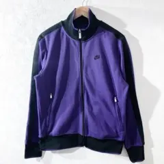 トラックジャケット