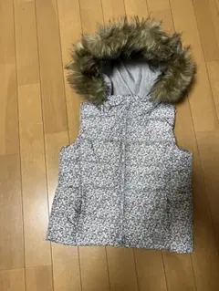 GAP KIDS 花柄ベスト 120