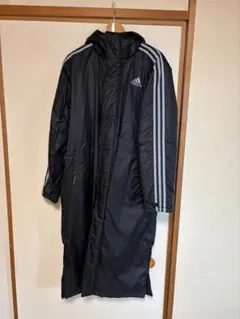 adidas フード付きロングベンチコート ブラック