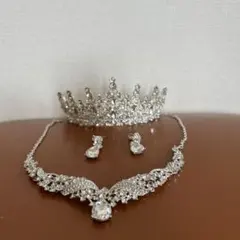 ティアラ ネックレス イヤリング セット