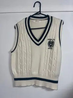 Item thumbnail for item 92559917-d515-499a-850f-7660b57a80e9