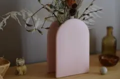 Item thumbnail for item 0f910575-4c83-4cb2-8634-813125428ae5