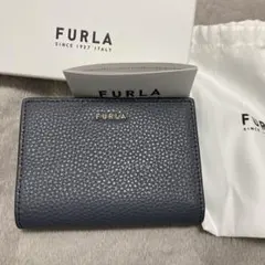FURLA グレー 二つ折り財布