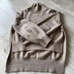 ユアーズ　ベージュ ハイネック ニット セーター