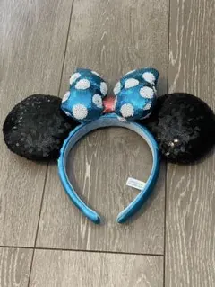 ミニー耳カチューシャ 青と黒のスパンコール
