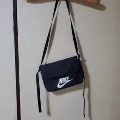 アディダスショルダーバック