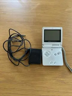 ゲームボーイアドバンスsp プラチナシルバー　充電器付き