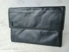 Vintage 高品質なレザー ブラック クラッチバッグ