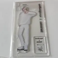 treasure ヨシ アクスタ