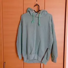 パーカー　グリーン