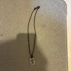 クロスモチーフ レザーネックレス