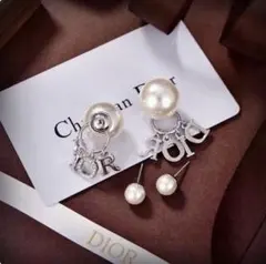 か*ん様 ディオール　ピアス　インポート品　パール
