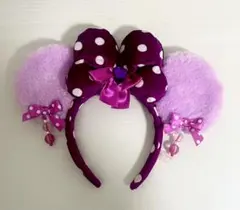 ディズニー ミニーちゃん カチューシャ イヤリング付き 紫 ピンク 水玉　ドット